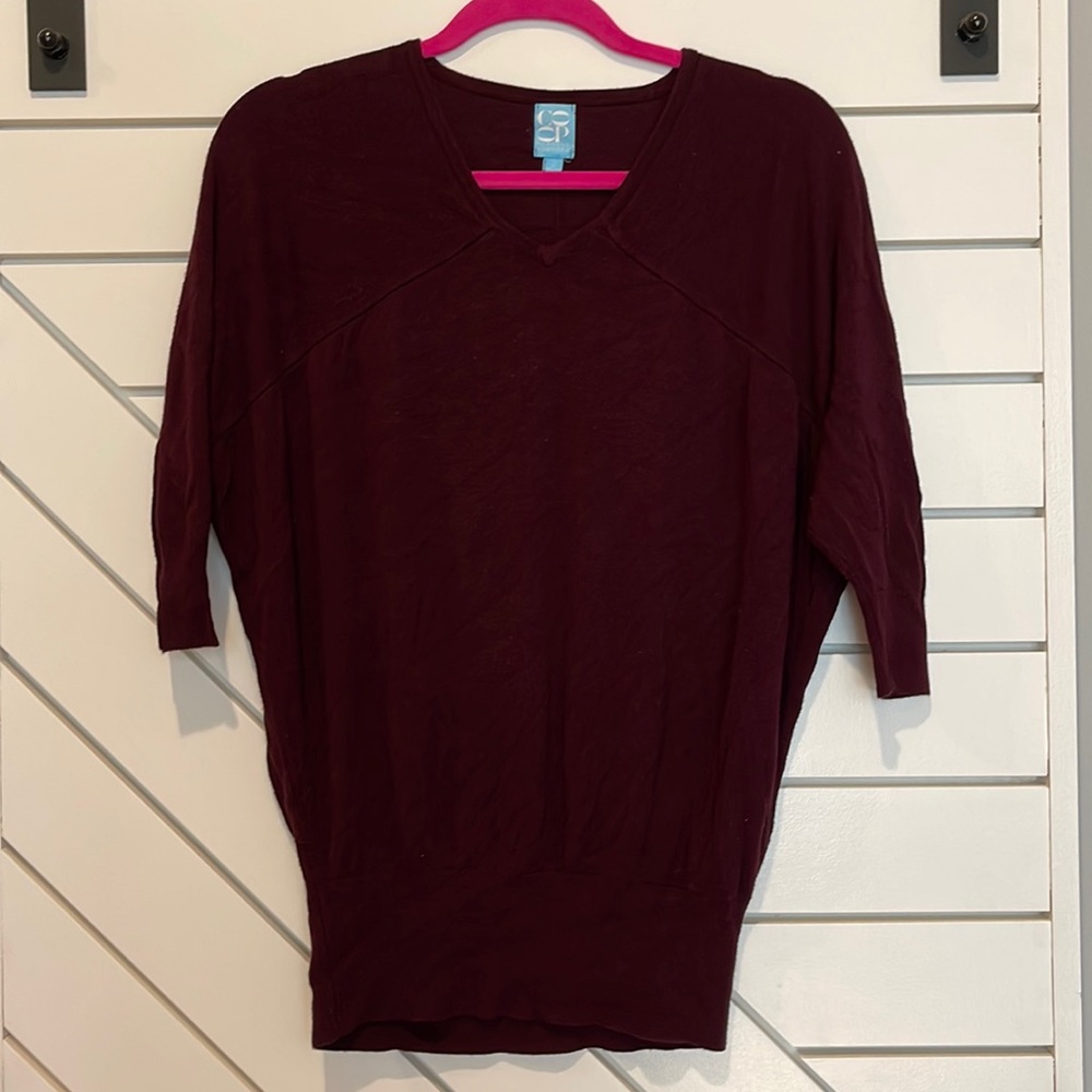 Burgundy 3/4 length V-Neck Sweater